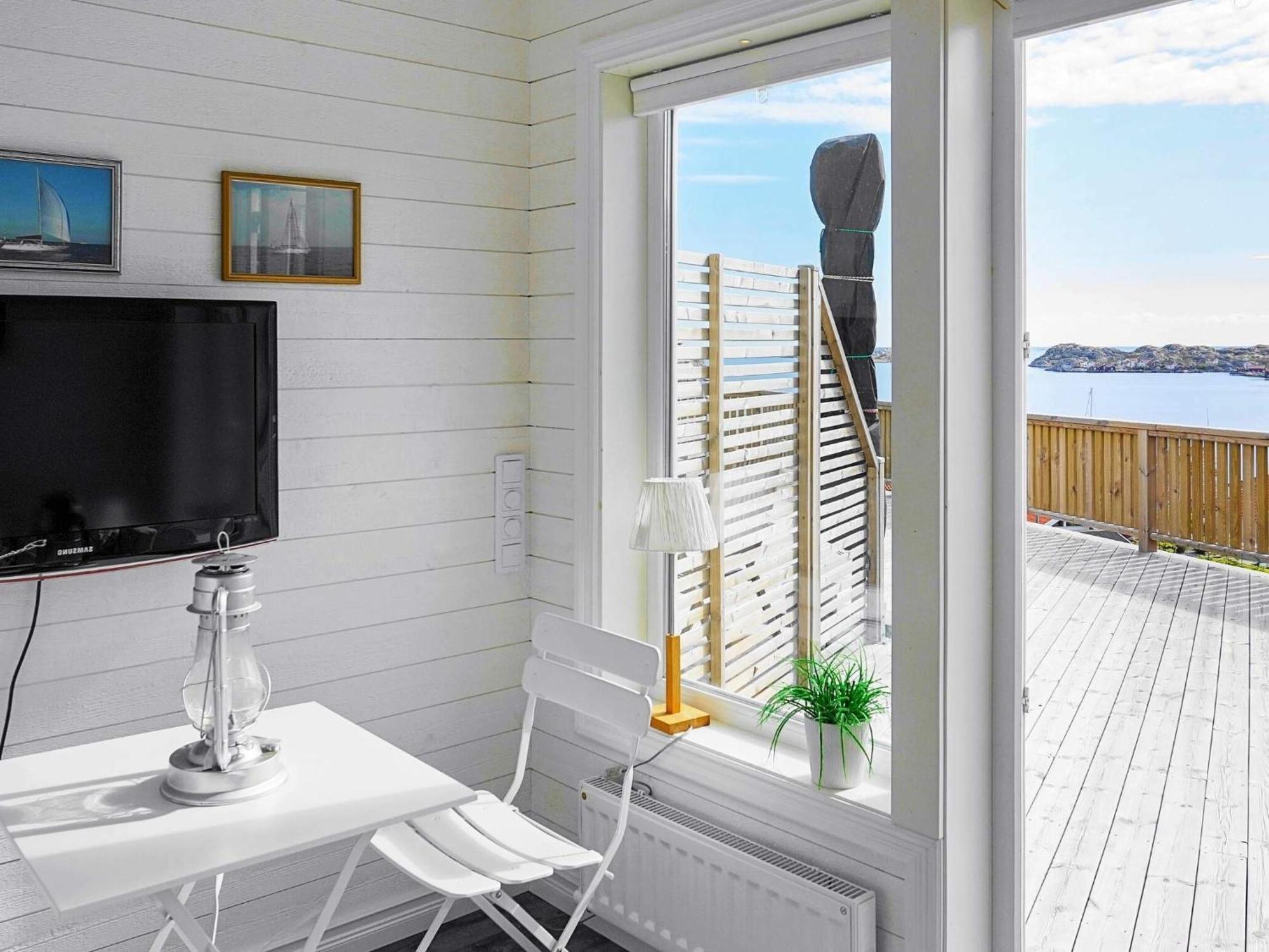 2 Person Holiday Home In R Nn Ng Rönnäng Exterior foto